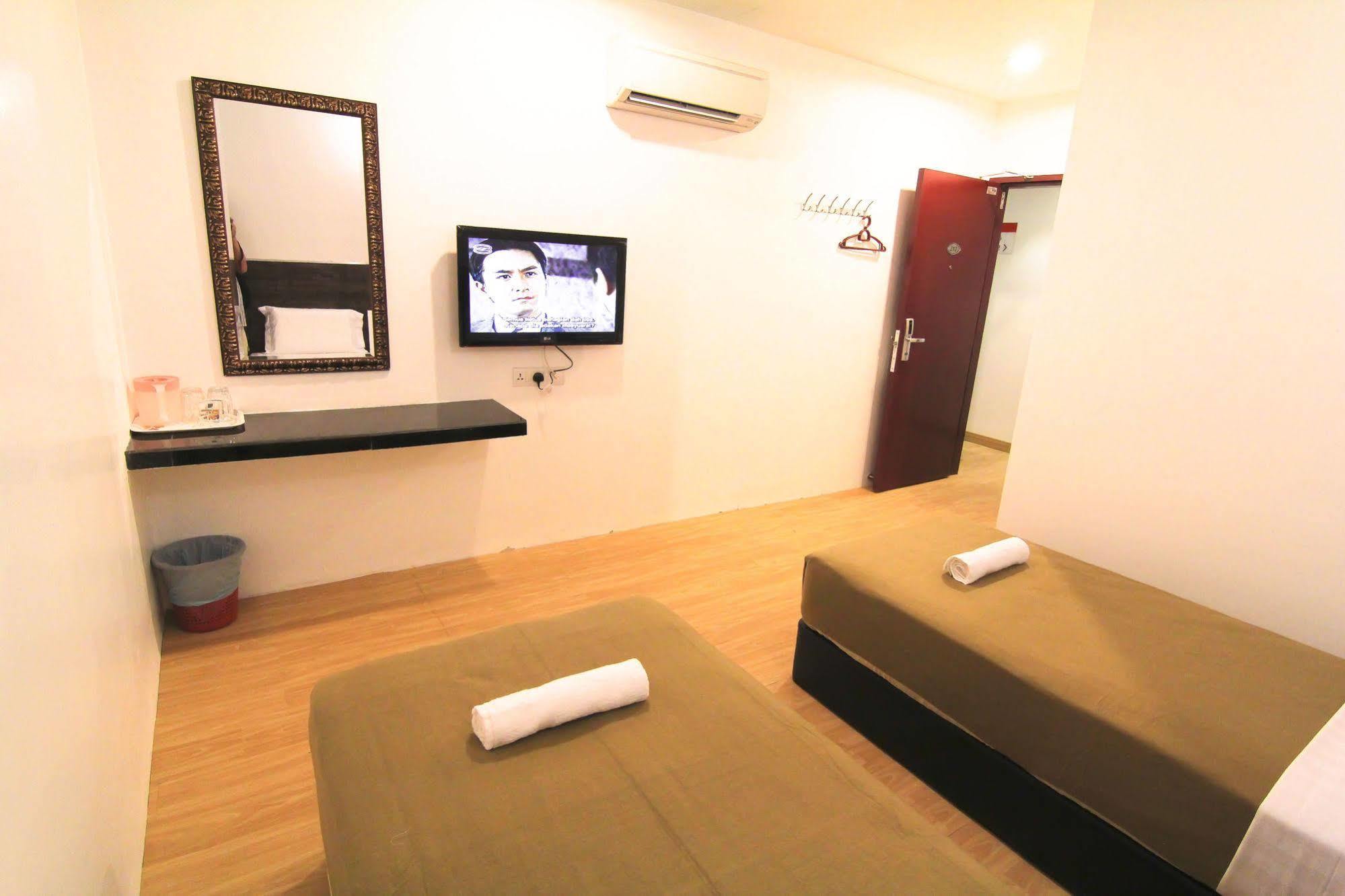 Hotel Rasah סרמבאן מראה חיצוני תמונה