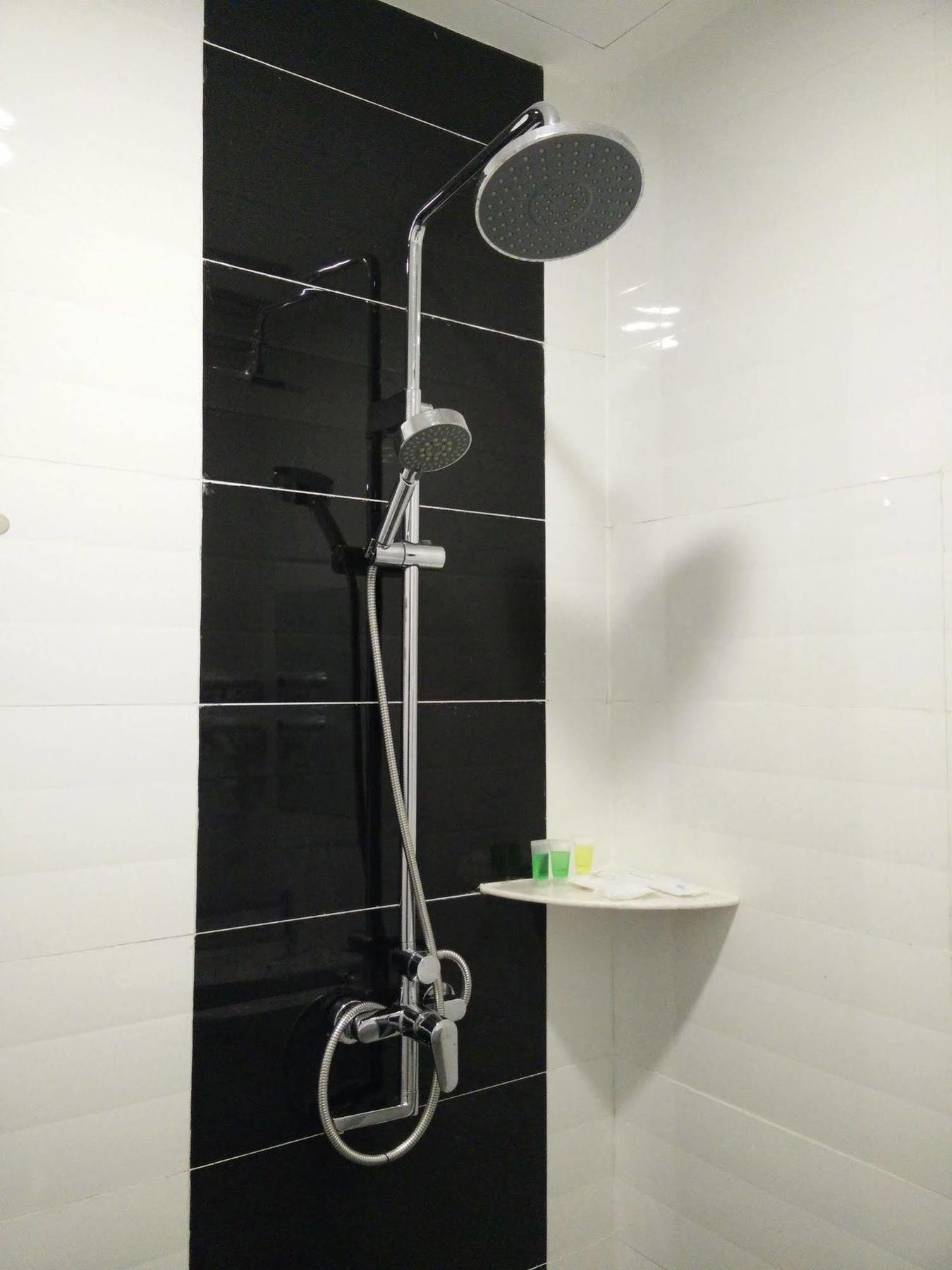 Hotel Rasah סרמבאן מראה חיצוני תמונה